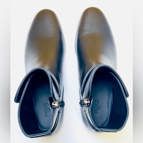 Fendi Vitelo O’Lock Men’s Ankle Leather Boots Black Size 10.5 New! Retail$1500 - Picture 7 of 16